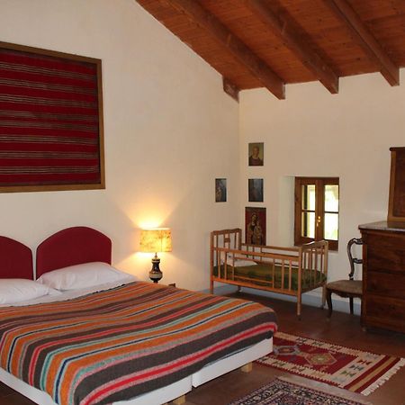 Agriturismo La Rovere Cossano Belbo Kültér fotó
