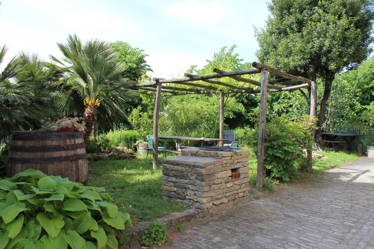 Agriturismo La Rovere Cossano Belbo Kültér fotó