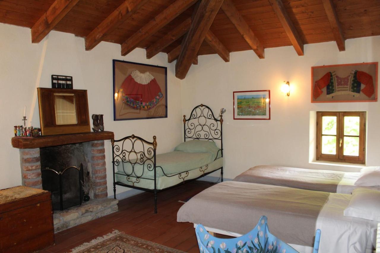 Agriturismo La Rovere Cossano Belbo Kültér fotó